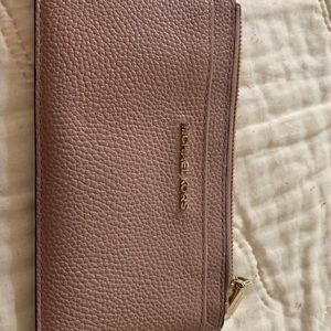 Michael Kors wallet, light pink